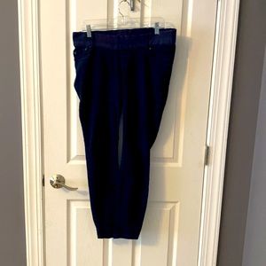 Under the belly maternity skinny leg jeans